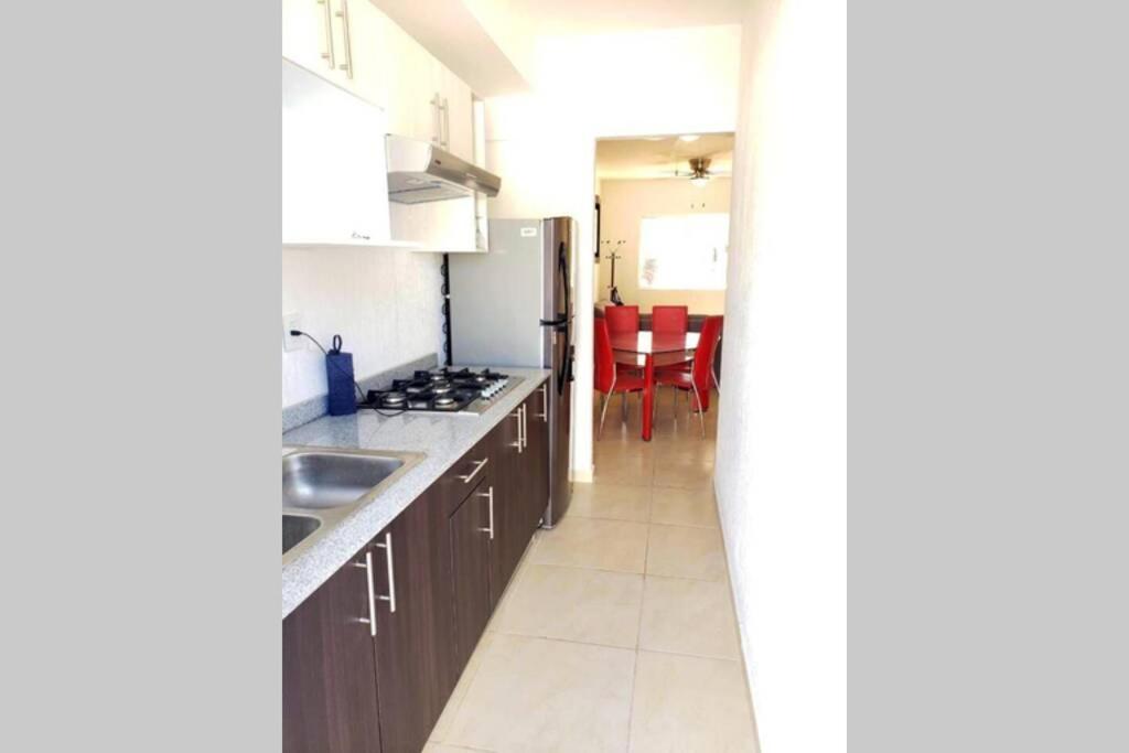 El Hogar que deseas para vacacionar. Cancún Exterior foto