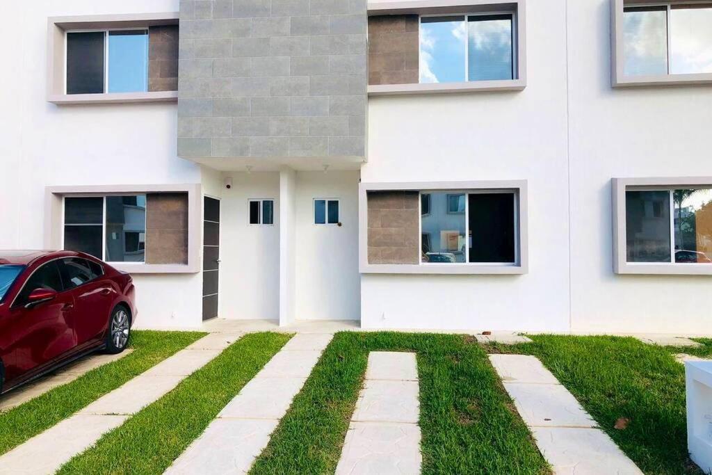 El Hogar que deseas para vacacionar. Cancún Exterior foto