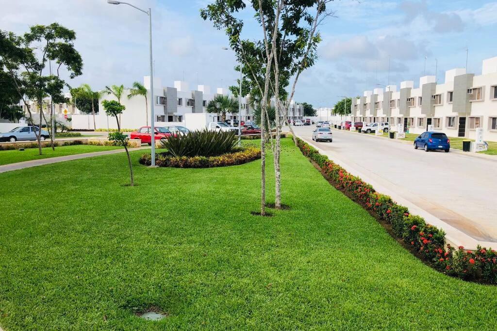 El Hogar que deseas para vacacionar. Cancún Exterior foto